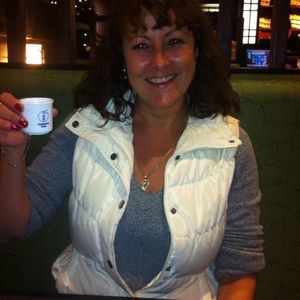 Meet your Posher, Cathy